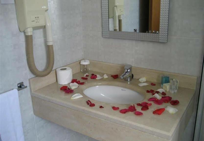 The Olive Tree Hotel Agios Epiktitos Zewnętrze zdjęcie